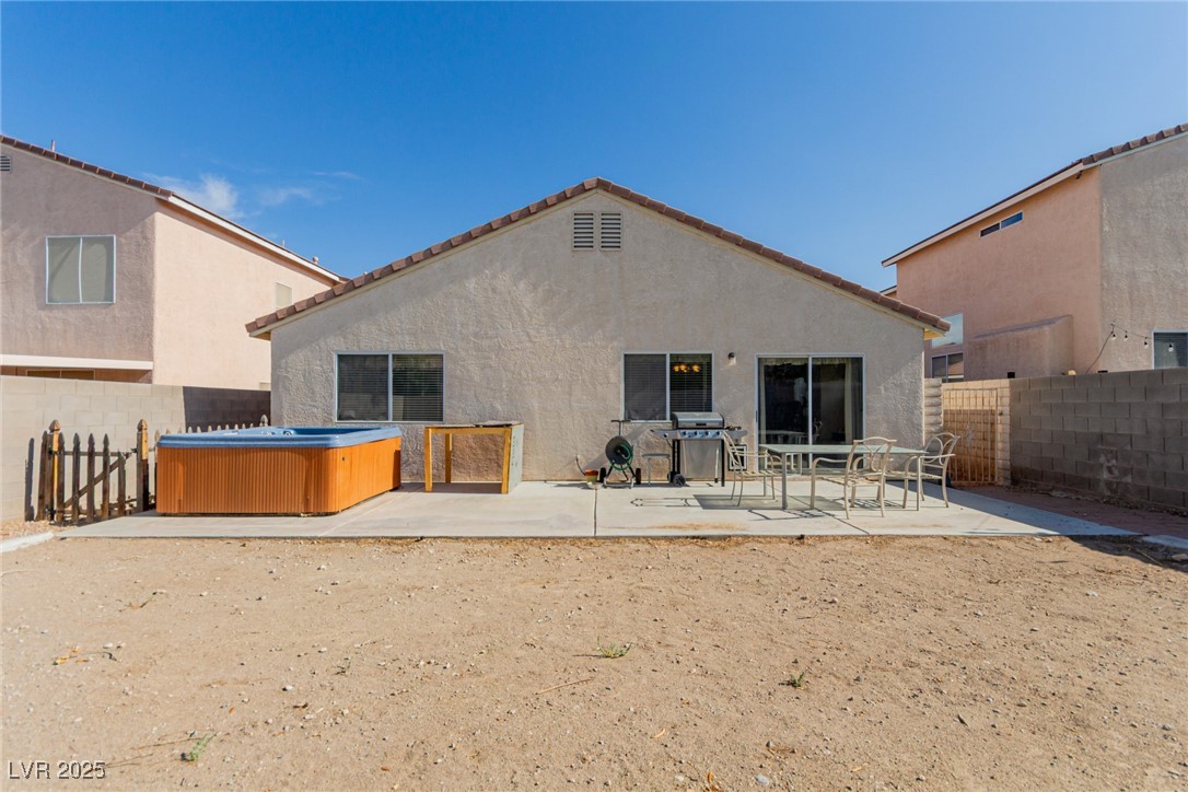8840 Spinning Wheel Avenue Property Photo 26