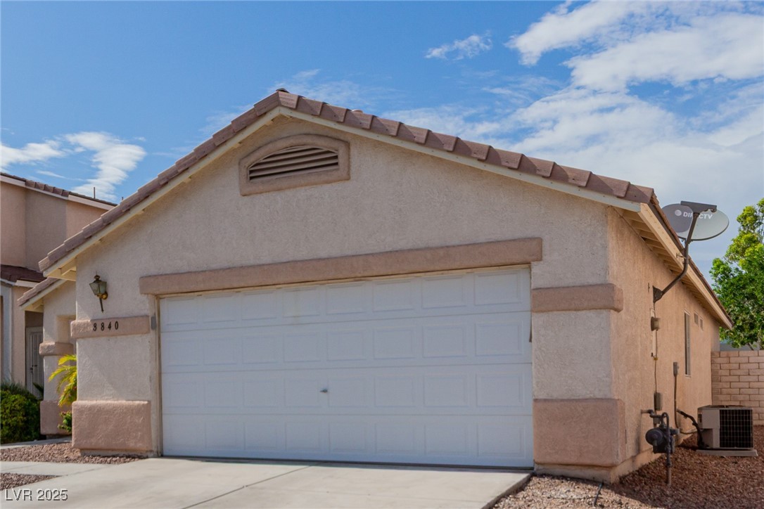 8840 Spinning Wheel Avenue Property Photo 33