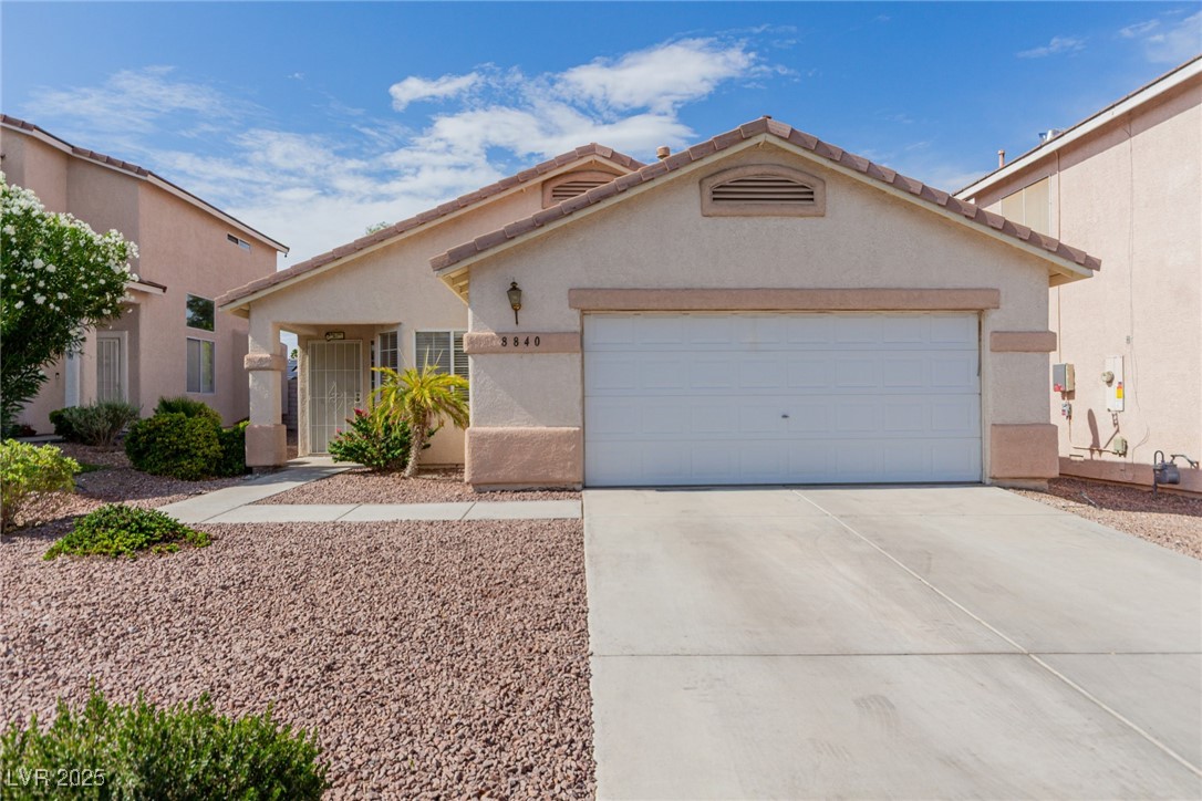 8840 Spinning Wheel Avenue Property Photo 34