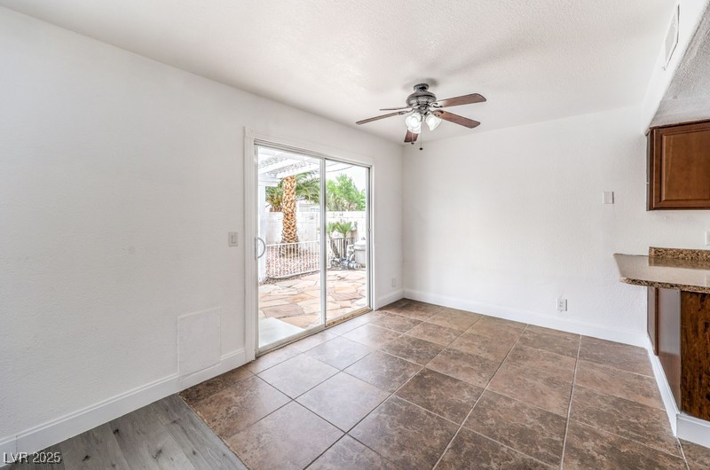 8132 Hydra Lane Property Photo 7