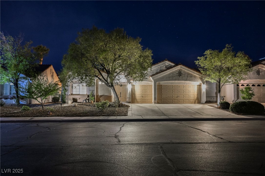 4065 Genoa Drive Property Photo 1