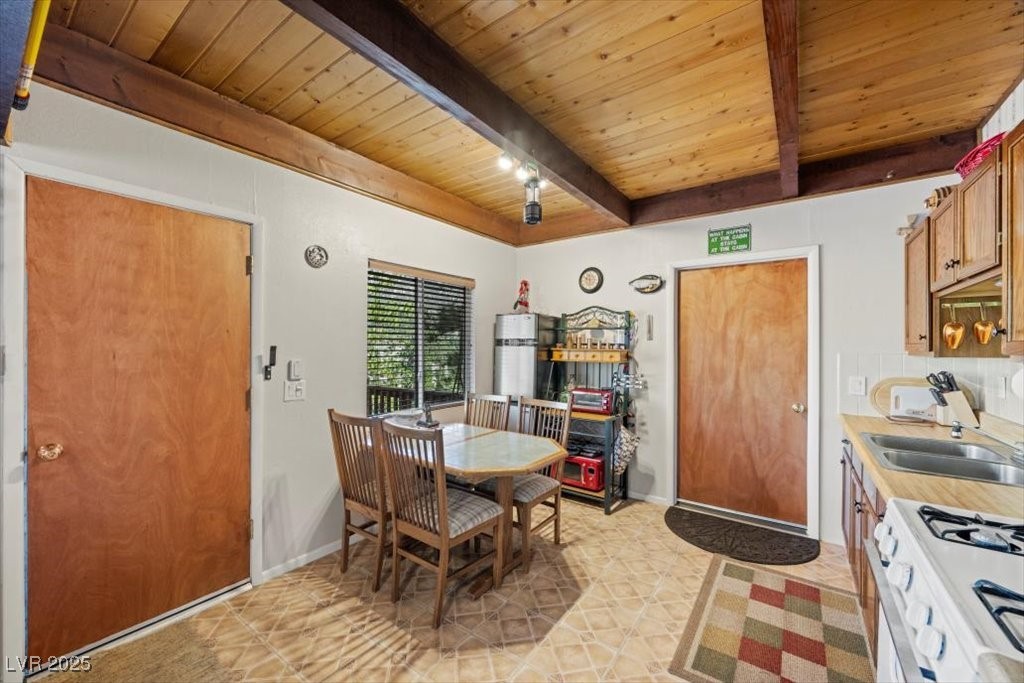 2169 Via Spes Nostra Street Property Photo 24