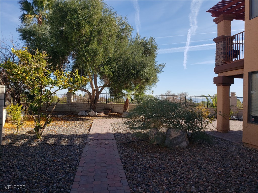 8700 Captains Place Property Photo 3