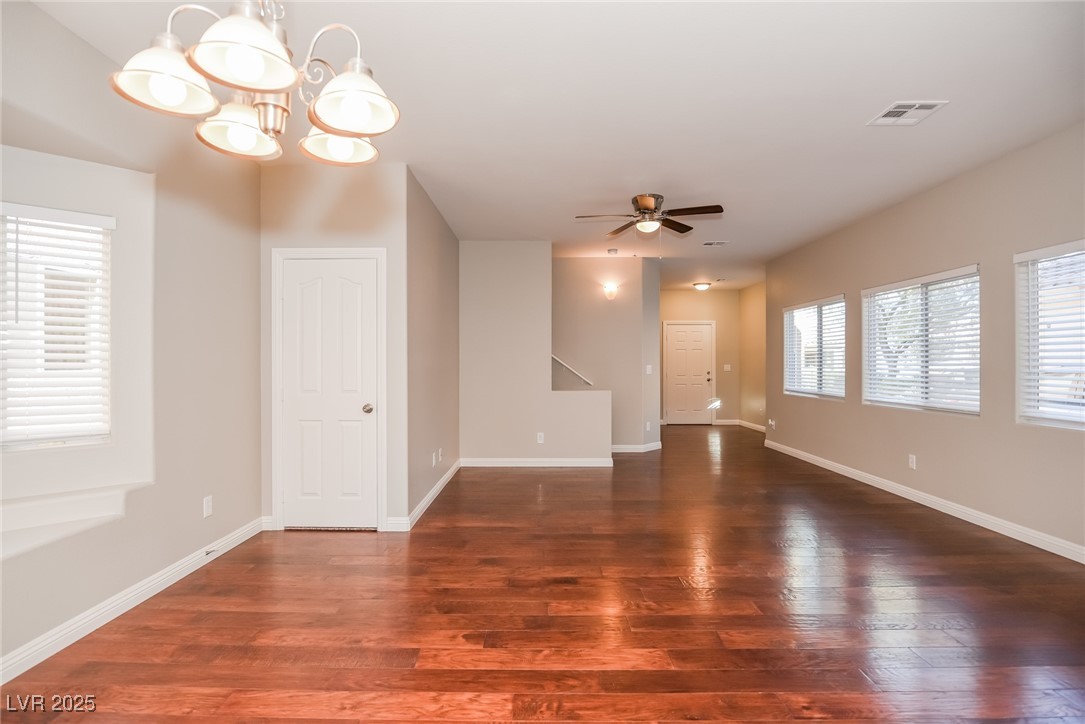 5083 Tunnel Falls Drive Property Photo 3
