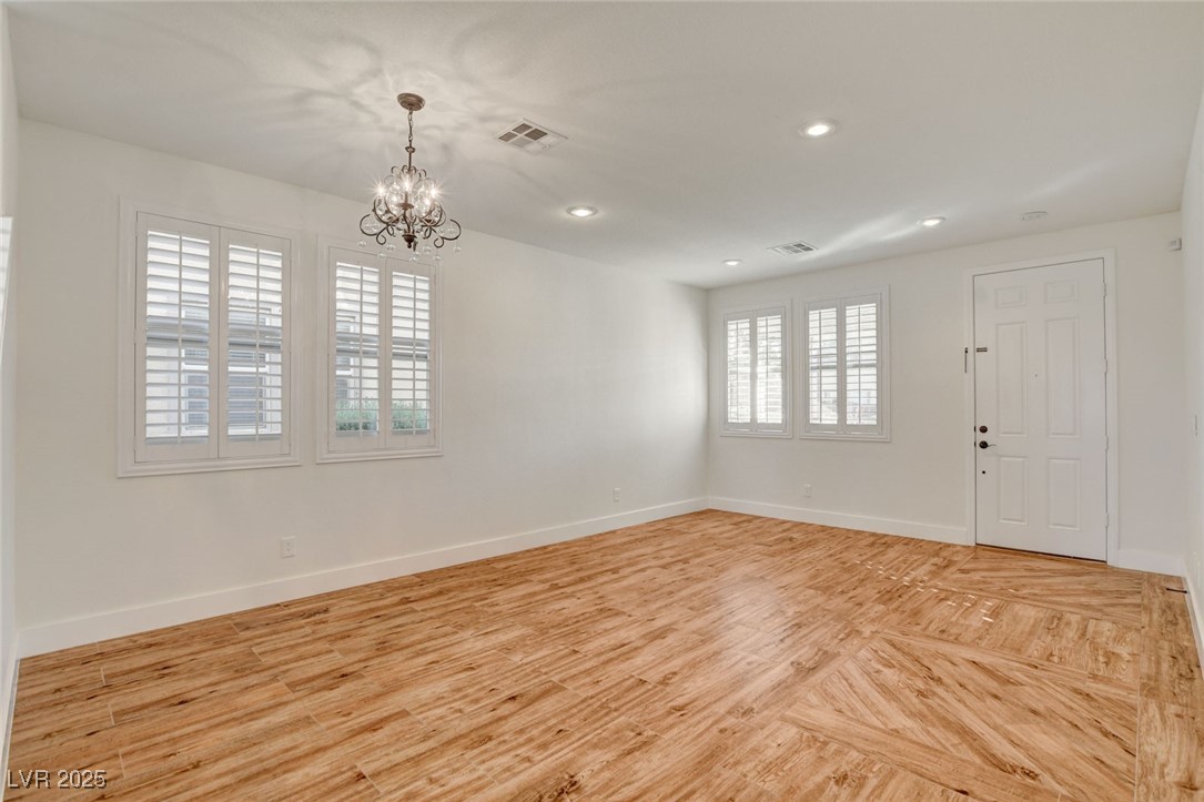 5434 Fawn Chase Way Property Photo 12