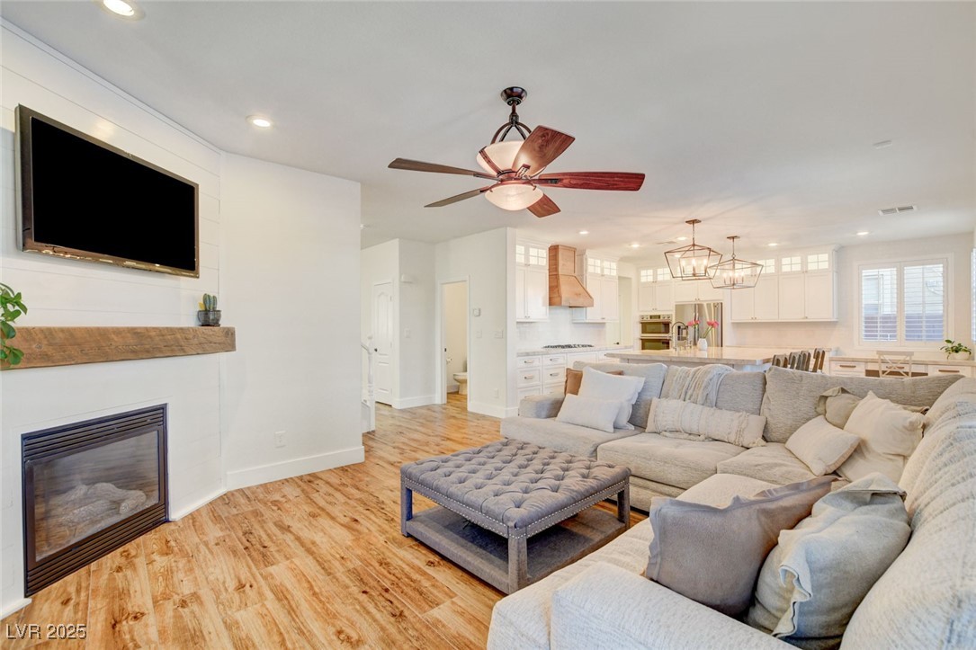 5434 Fawn Chase Way Property Photo 13