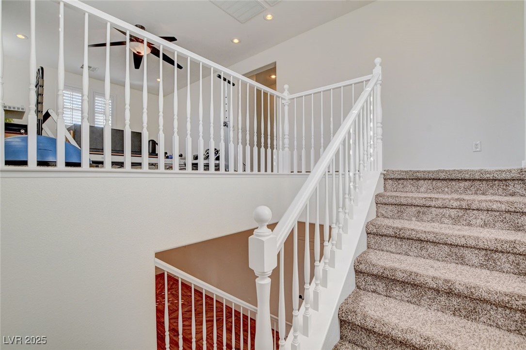 5434 Fawn Chase Way Property Photo 23