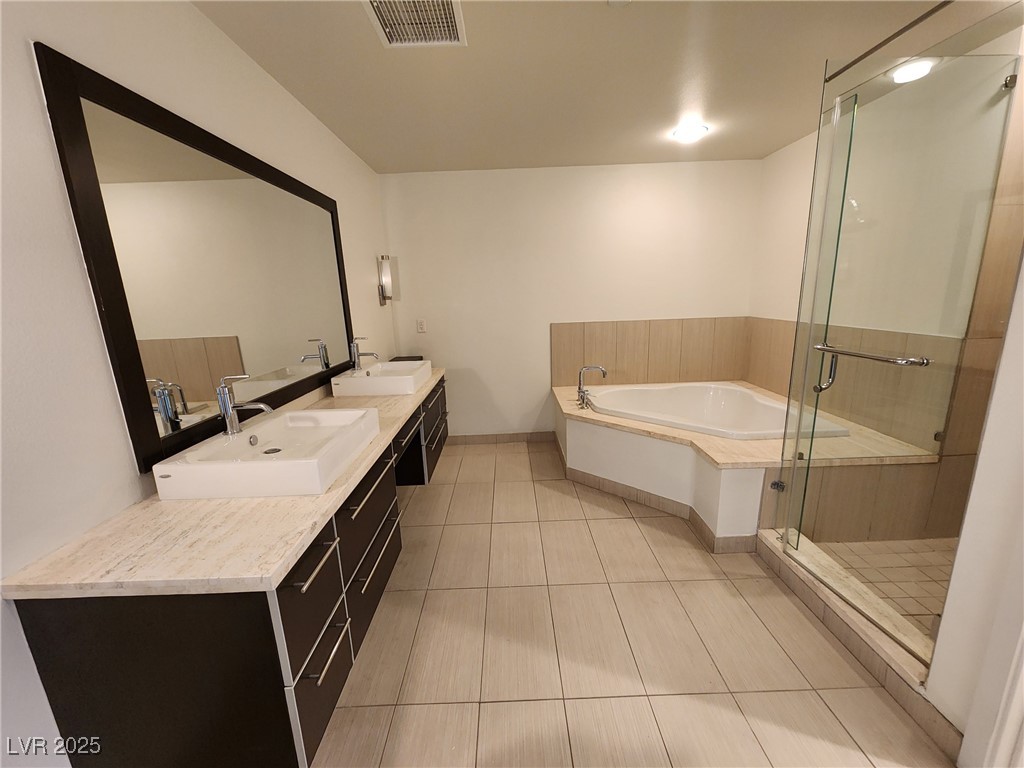 8925 West Flamingo Road 232 Property Photo 30