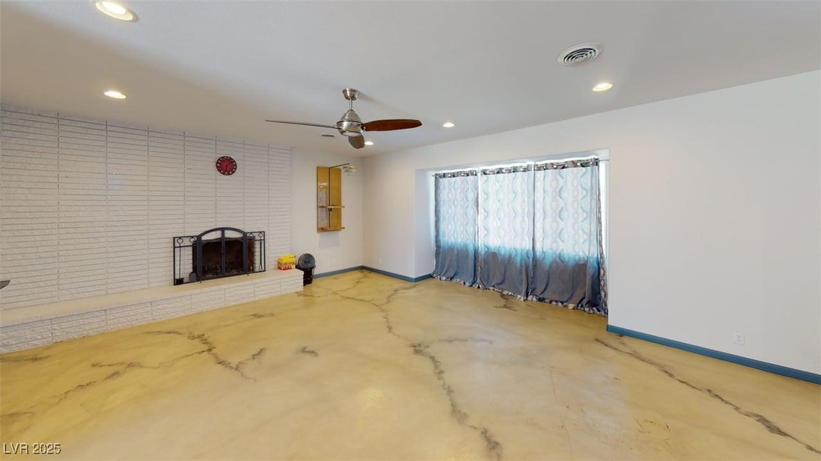 1518 Golden Arrow Drive Property Photo 2