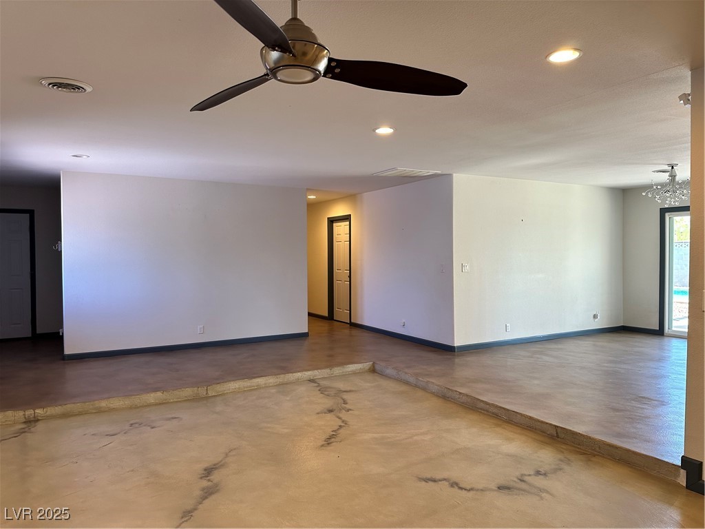 1518 Golden Arrow Drive Property Photo 13
