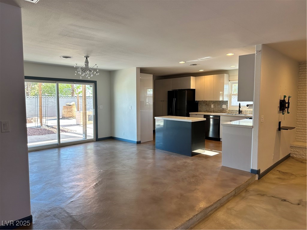 1518 Golden Arrow Drive Property Photo 16