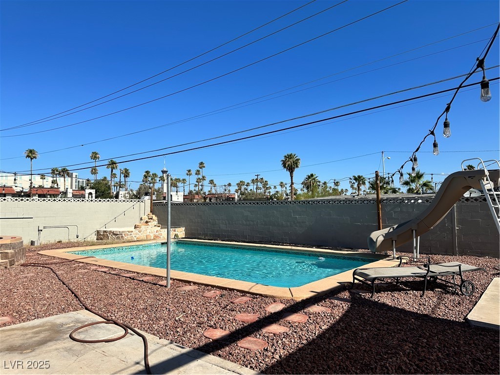 1518 Golden Arrow Drive Property Photo 17