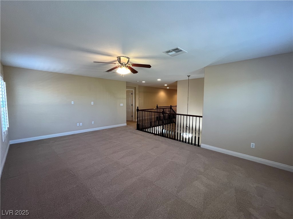 892 White Sparrow Street Property Photo 26