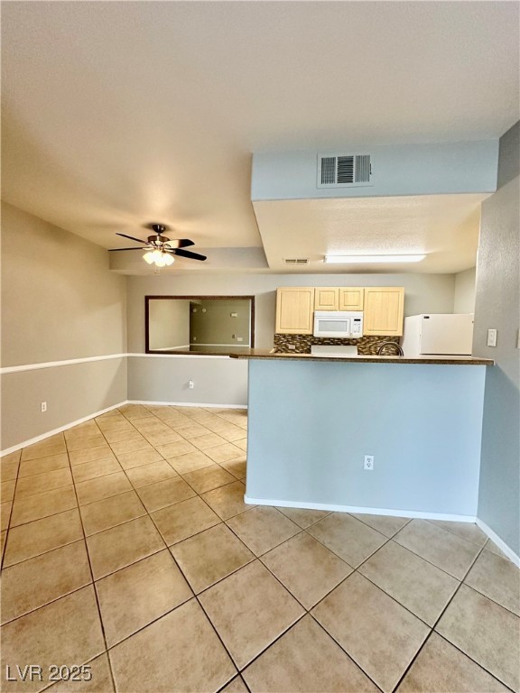 8250 North Grand Canyon Drive 1039 Property Photo 7