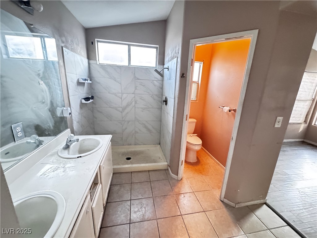 5513 Oakwood Ridge Street Property Photo 8