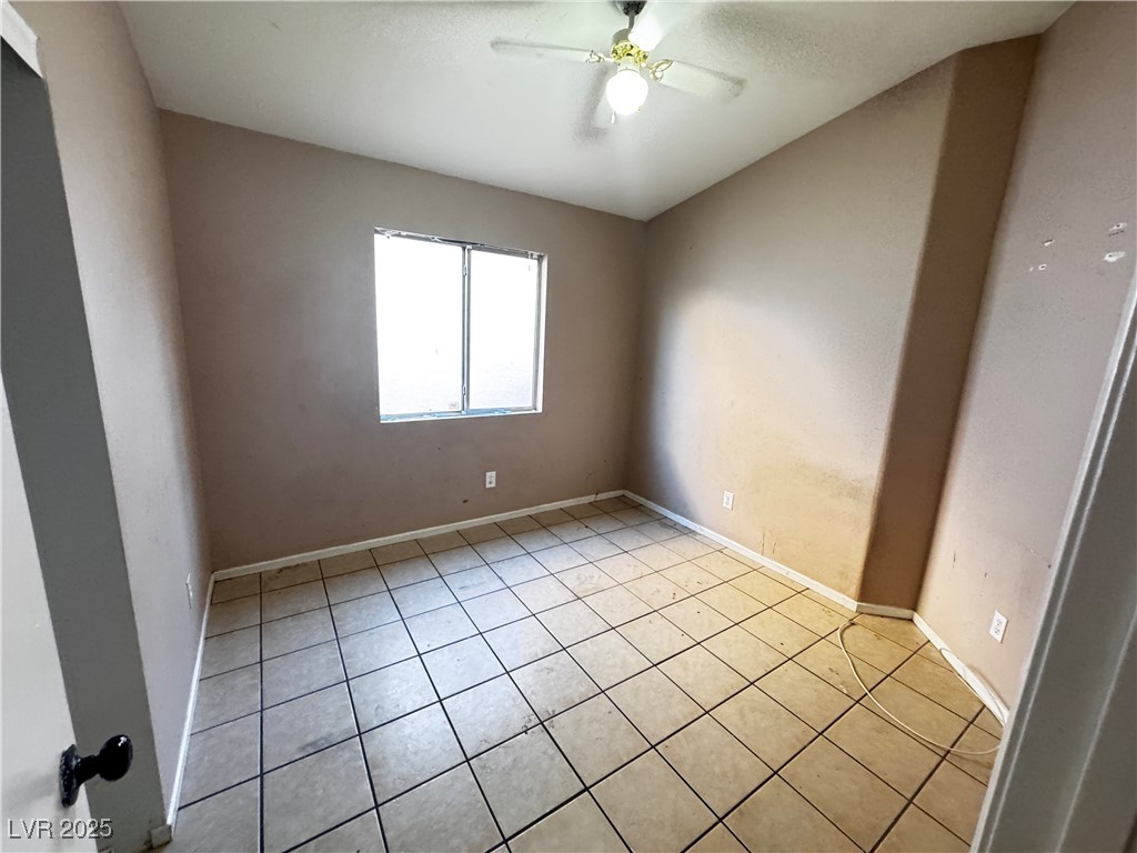 5513 Oakwood Ridge Street Property Photo 12