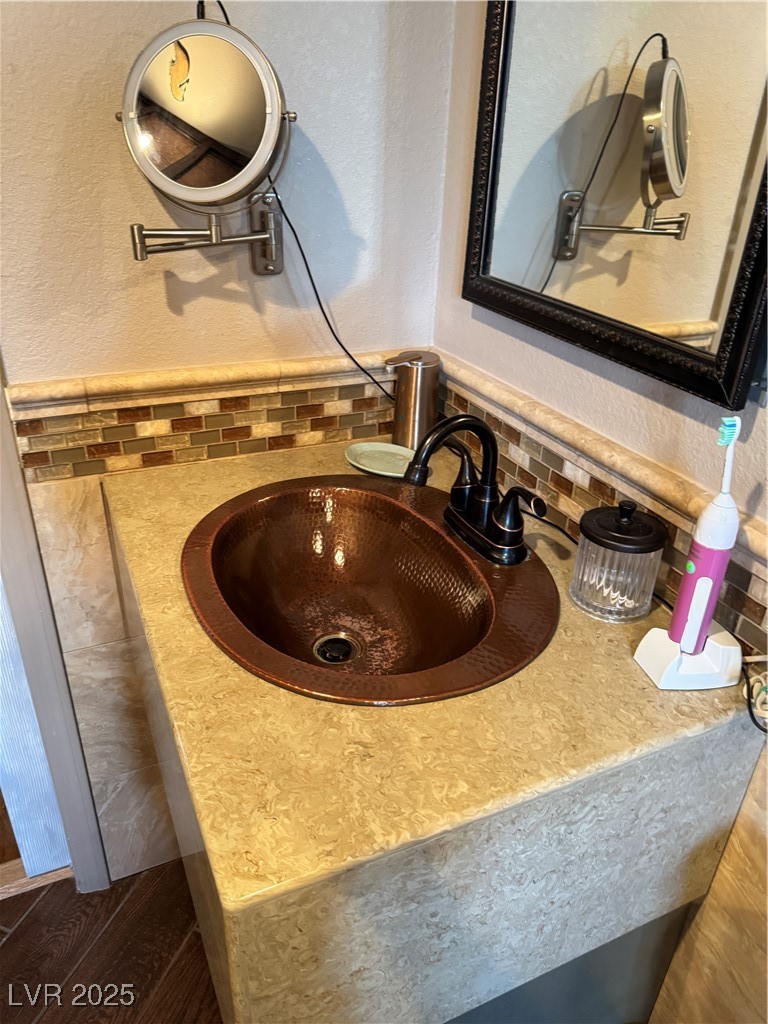 191 South Booker Property Photo 28