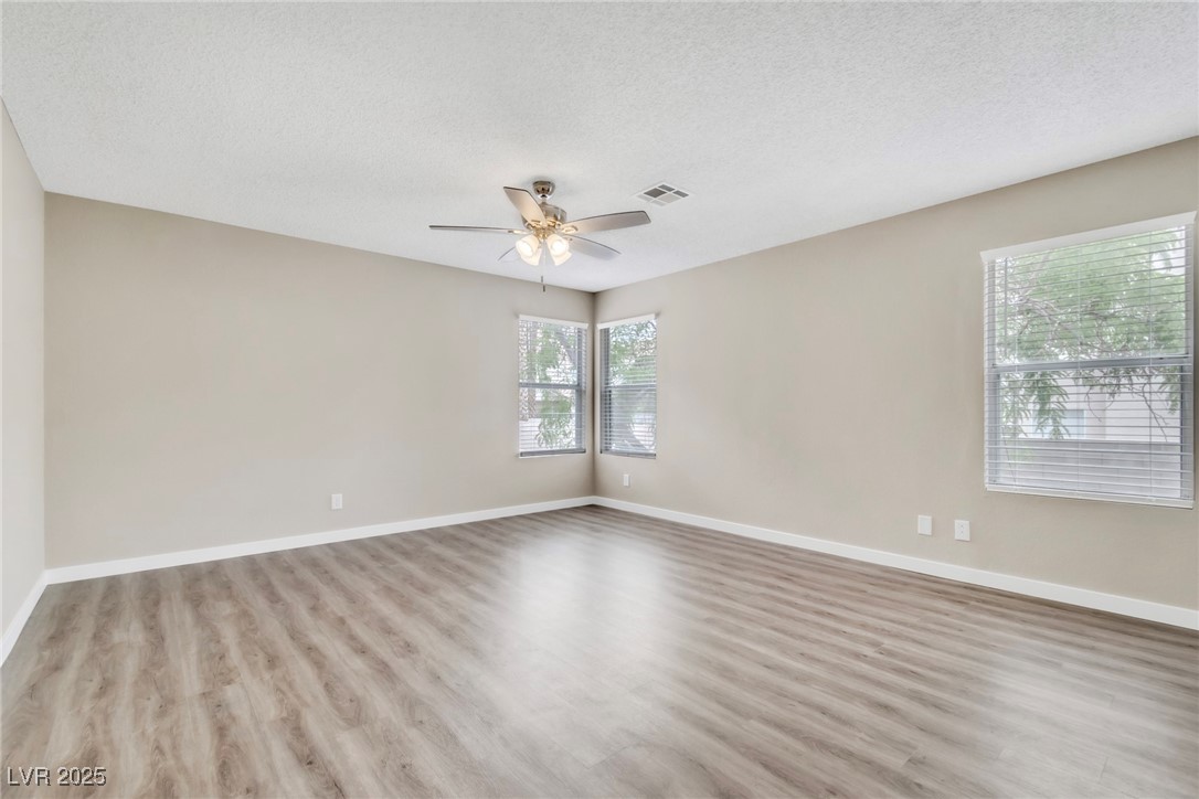 2313 Tinsley Court Property Photo 8