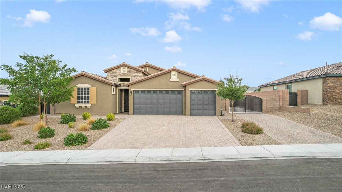 10415 Irish Cliffs Court Property Photo 1