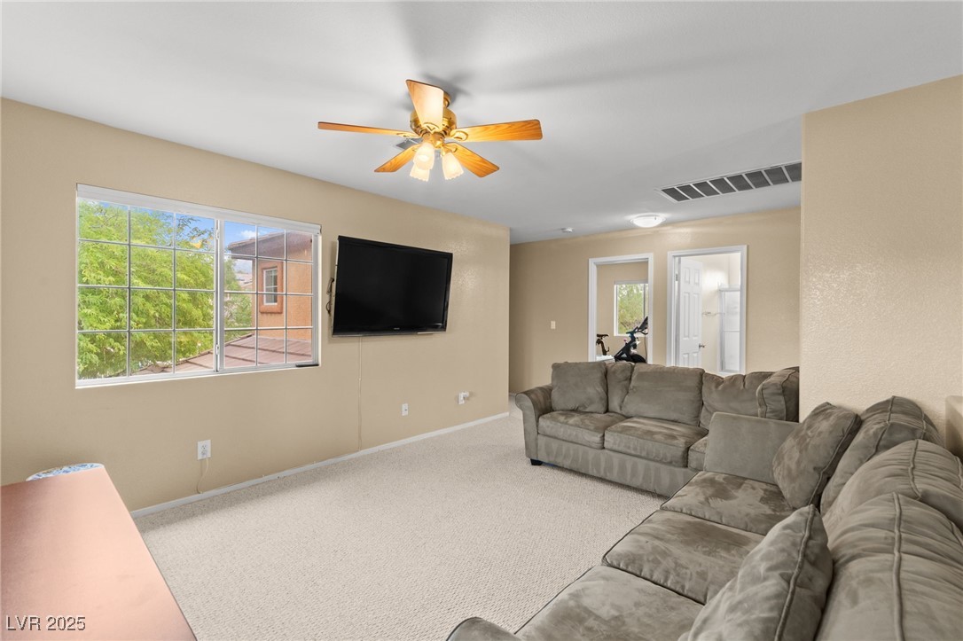 1316 Pintail Point Street Property Photo 4