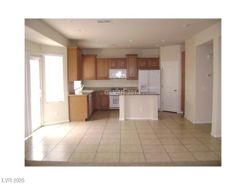 9707 Skiers Chalet Court Property Photo 5