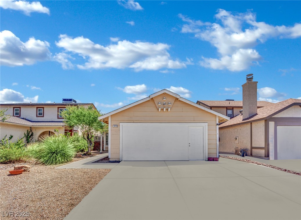 1676 Divinity Street Property Photo 1