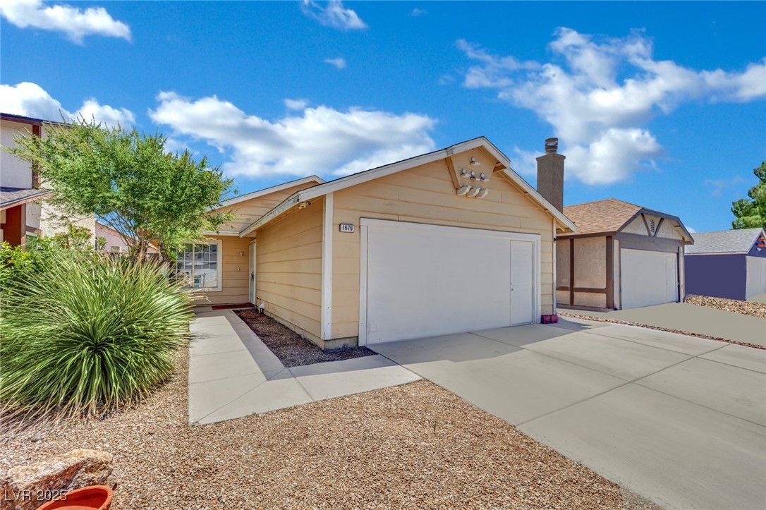 1676 Divinity Street Property Photo 2