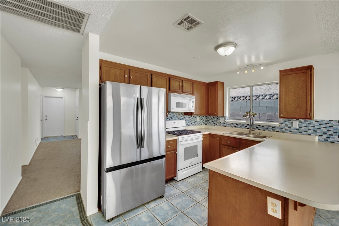 1676 Divinity Street Property Photo 17
