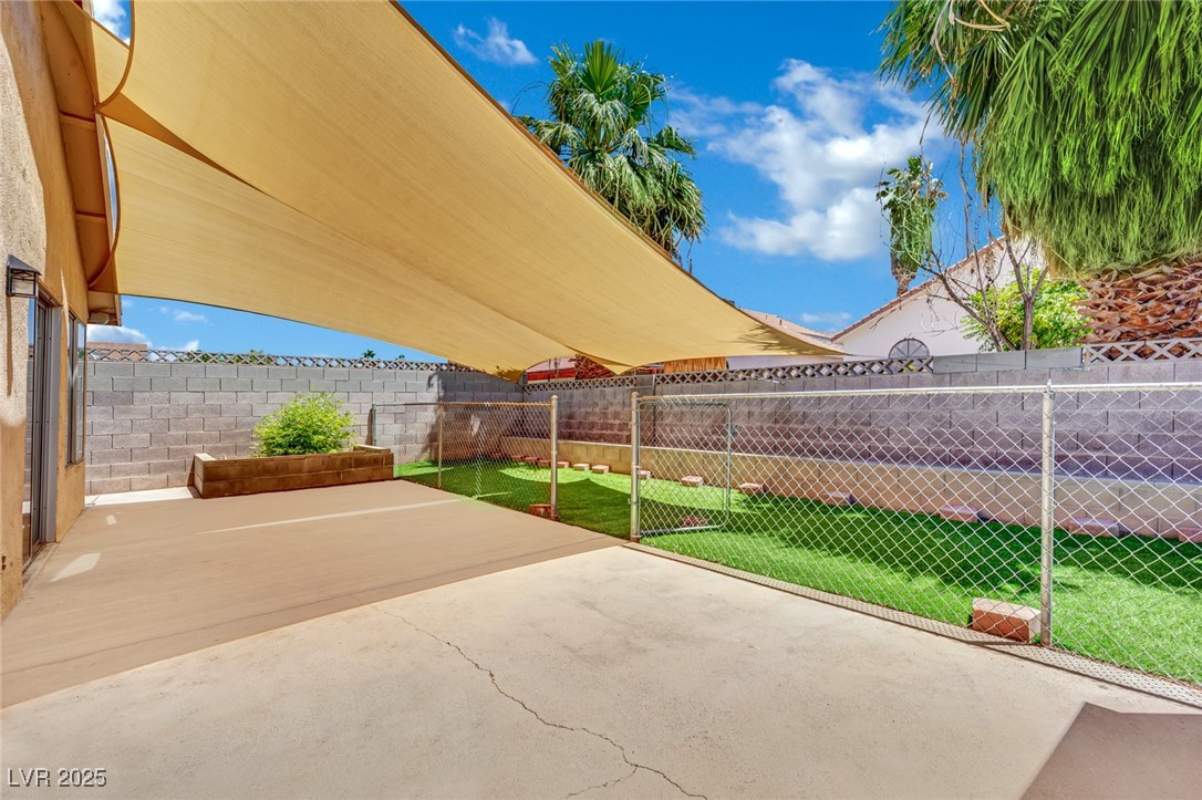 1676 Divinity Street Property Photo 30