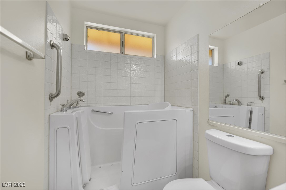 1676 Divinity Street Property Photo 39