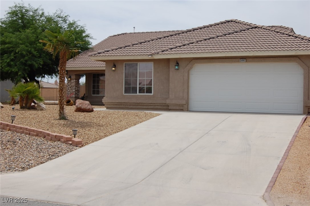 5441 Barnwood Court Property Photo 3