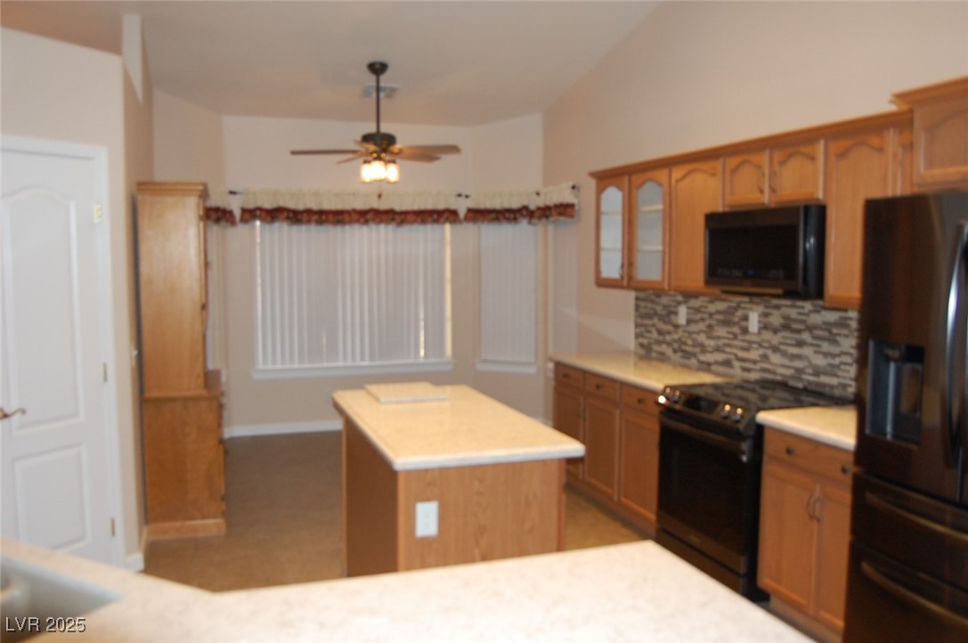 5441 Barnwood Court Property Photo 9