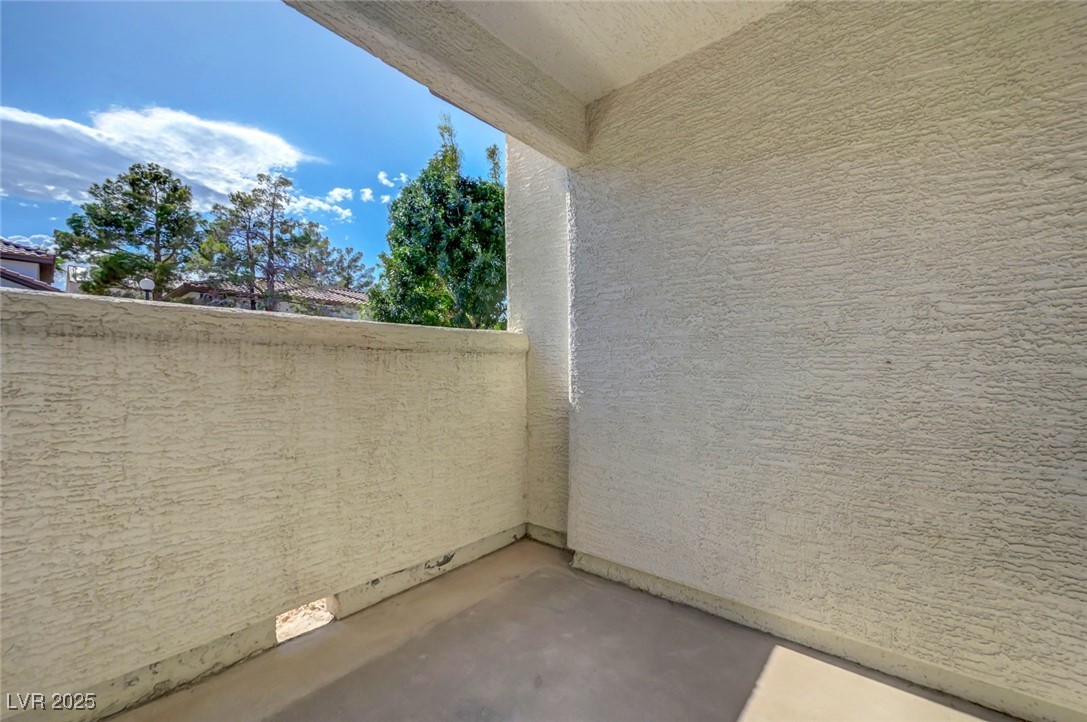 917 Intrigue Way Property Photo 18