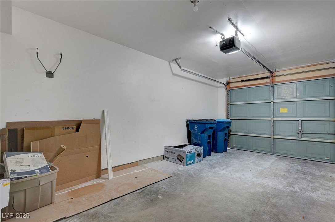 917 Intrigue Way Property Photo 31