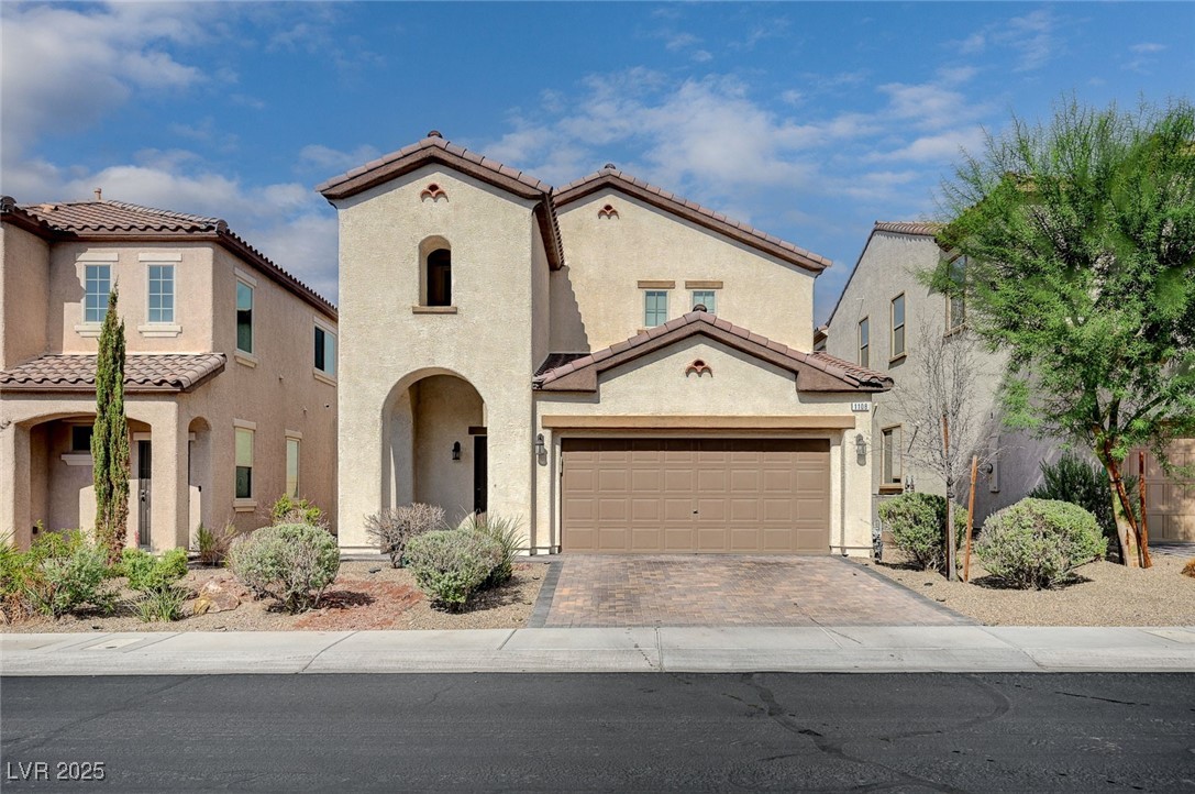 1108 Strada Pecei Property Photo 1