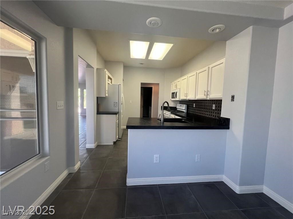 3153 Faiss Drive Property Photo 11