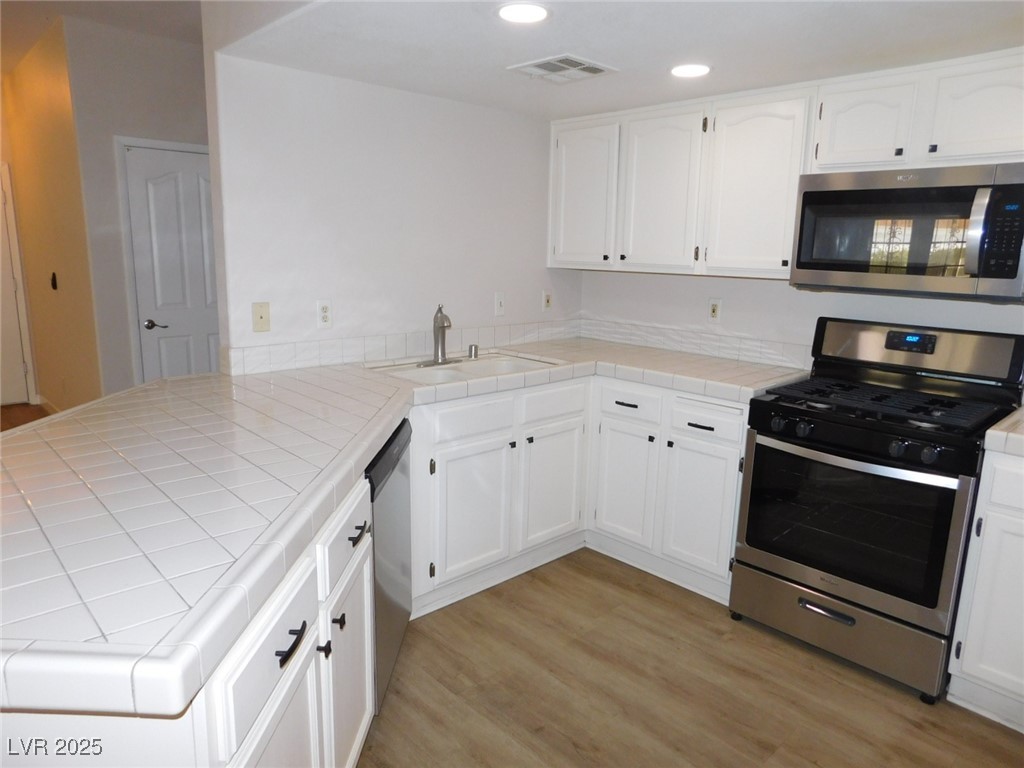 8301 Boseck Drive 115 Property Photo 1