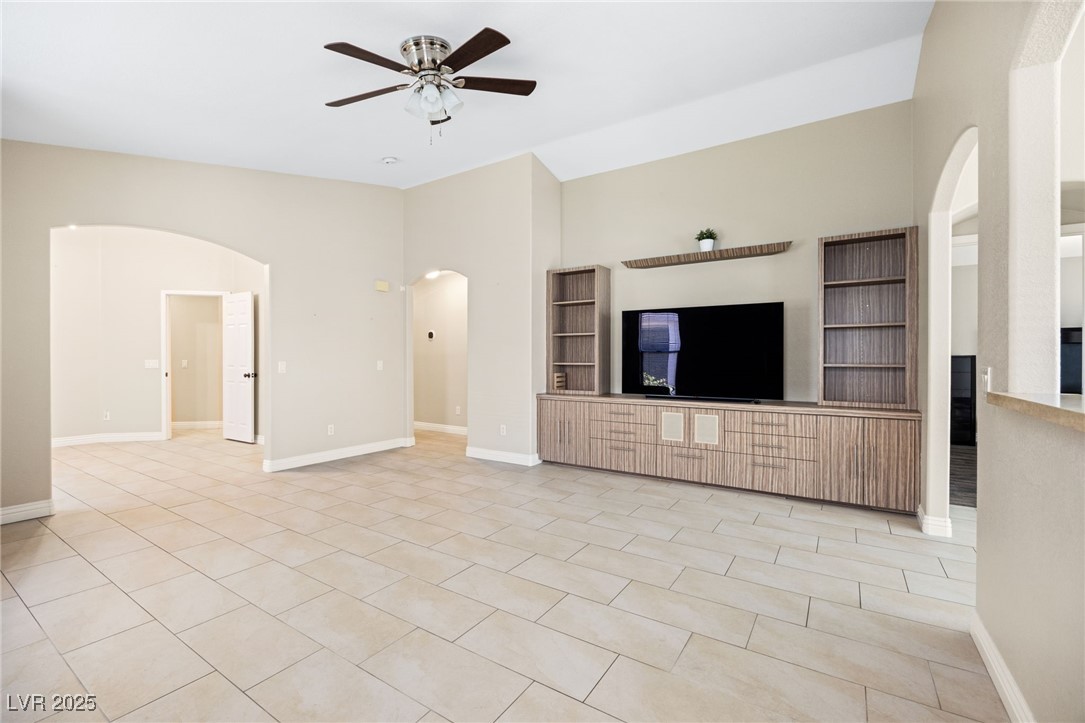 11012 Vallerosa Street Property Photo 5