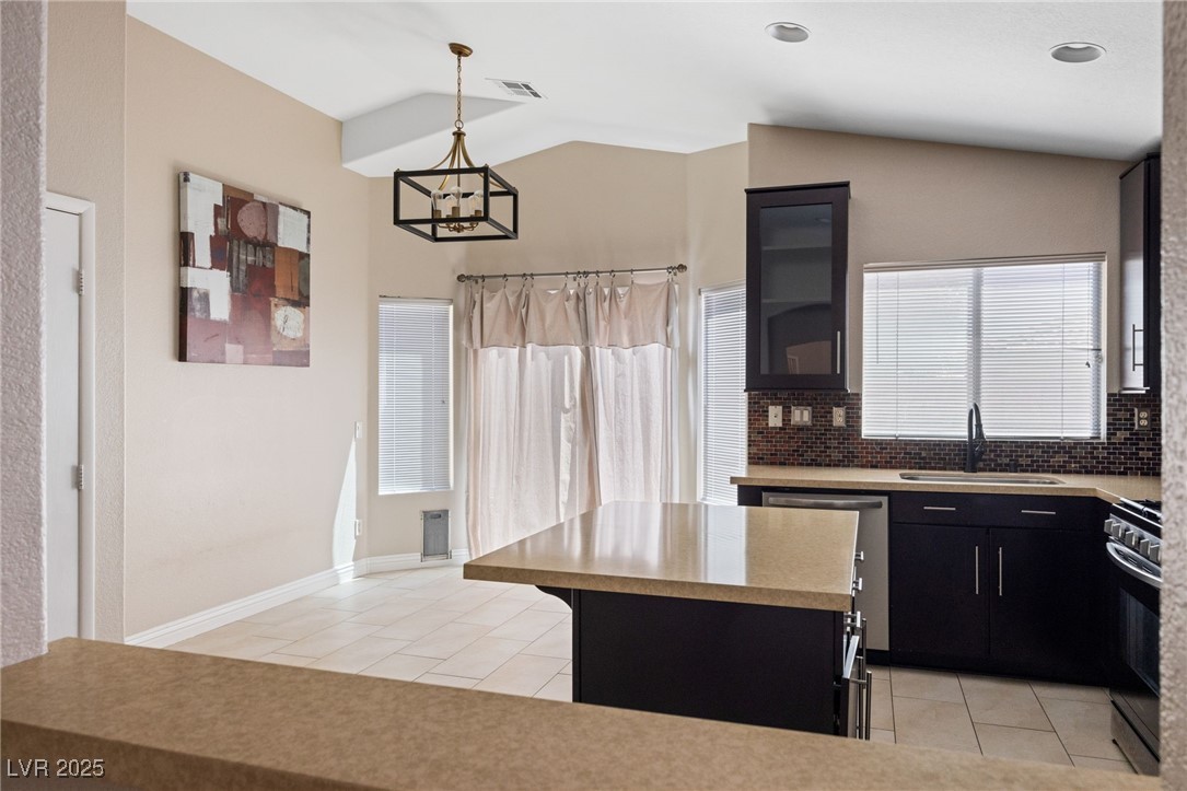 11012 Vallerosa Street Property Photo 17