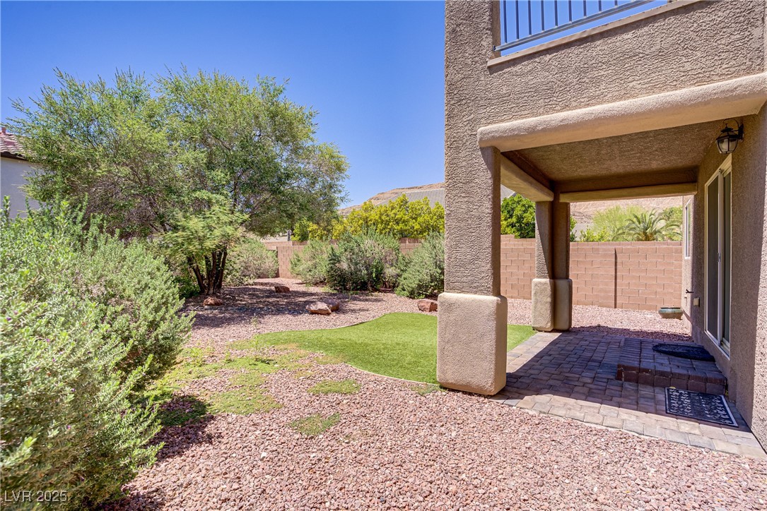 10015 Willowbrook Pond Road Property Photo 48