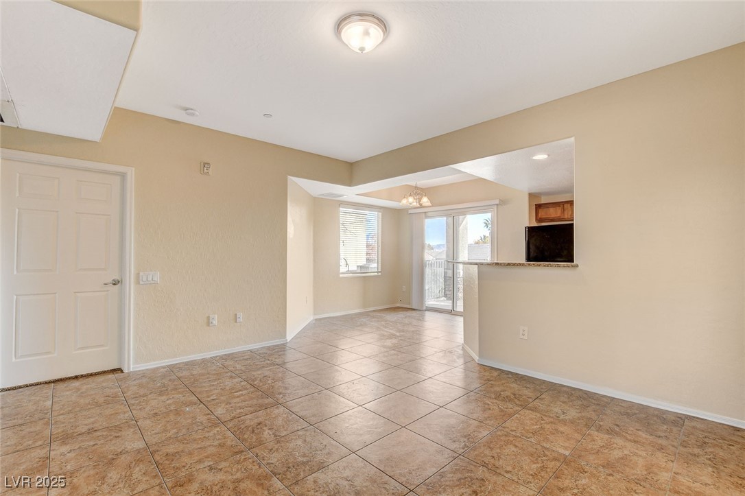 6868 Sky Pointe Drive 1109 Property Photo 7