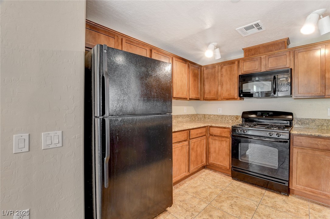 6868 Sky Pointe Drive 1109 Property Photo 13