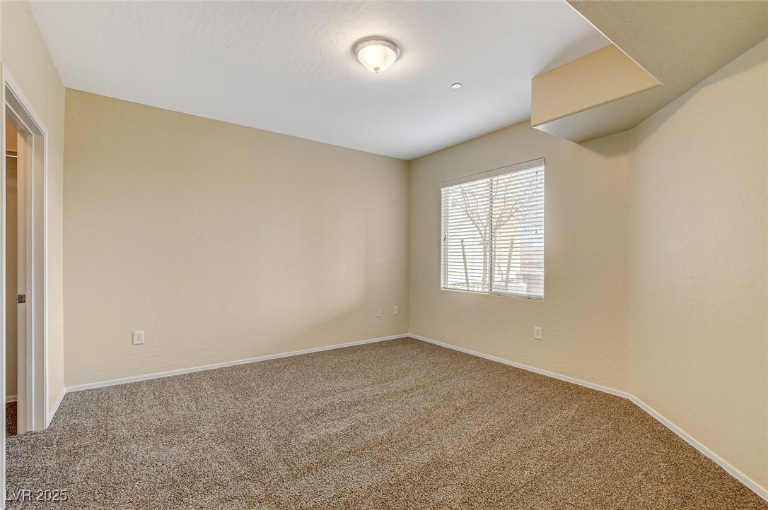 6868 Sky Pointe Drive 1109 Property Photo 15