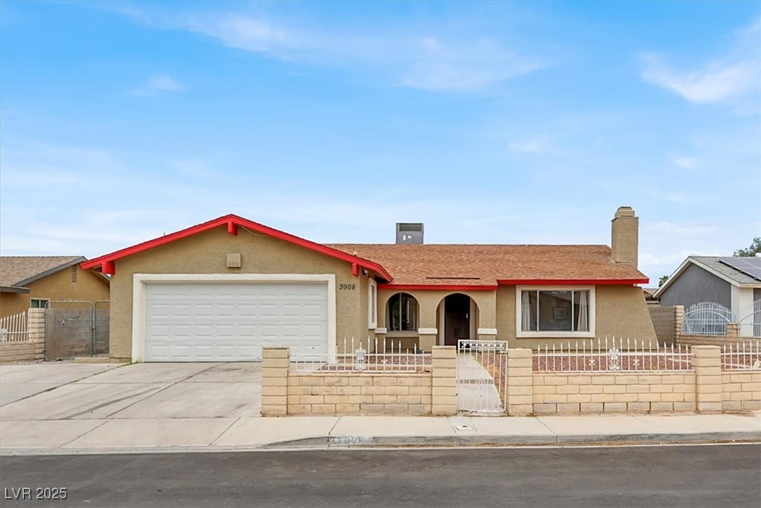 3908 Longfellow Street Property Photo 2