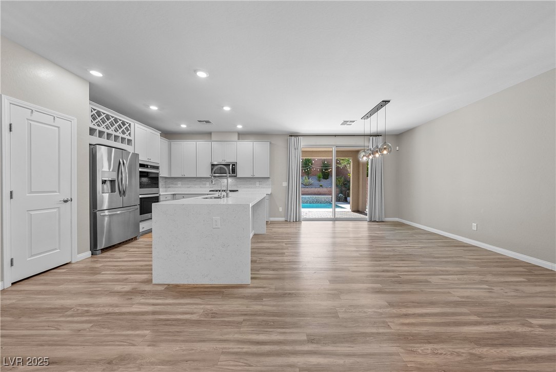 4133 Peaceful Meadow Street Property Photo 7