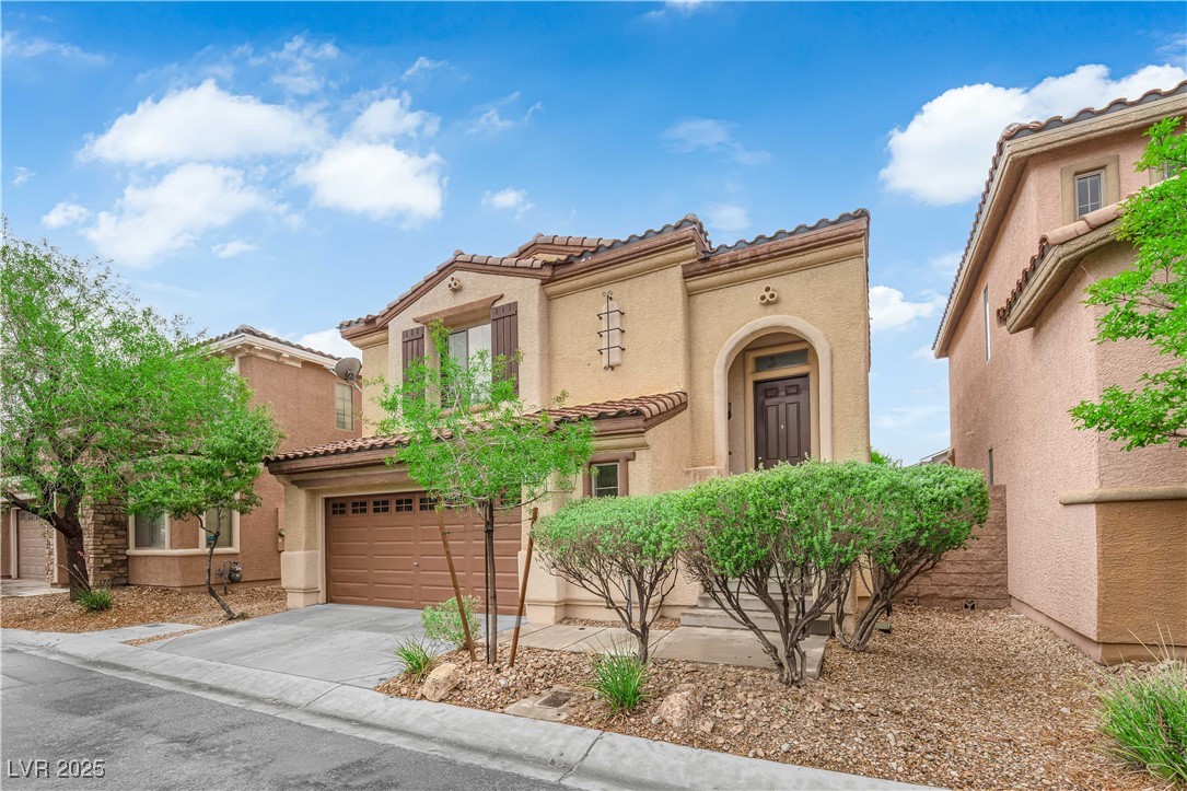 9489 Country Highlands Court Property Photo 2
