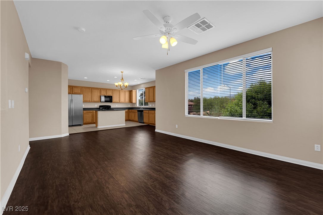 9489 Country Highlands Court Property Photo 7