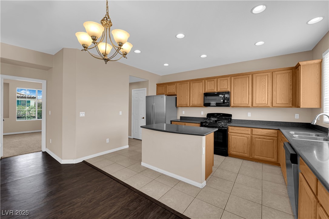 9489 Country Highlands Court Property Photo 12