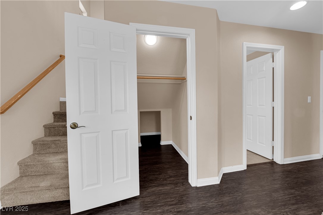 9489 Country Highlands Court Property Photo 26