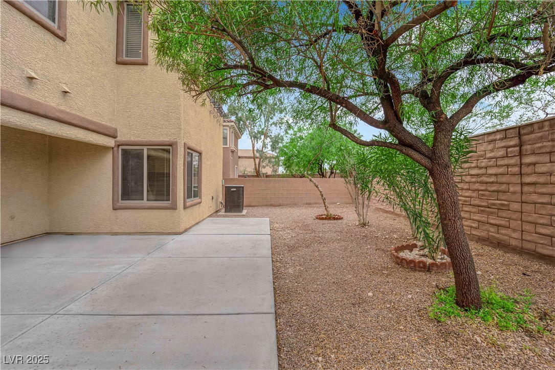 9489 Country Highlands Court Property Photo 38